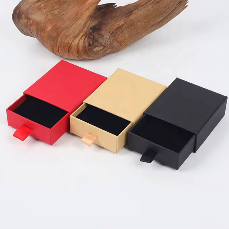 Magnetic Couples Bracelet with Hard Box