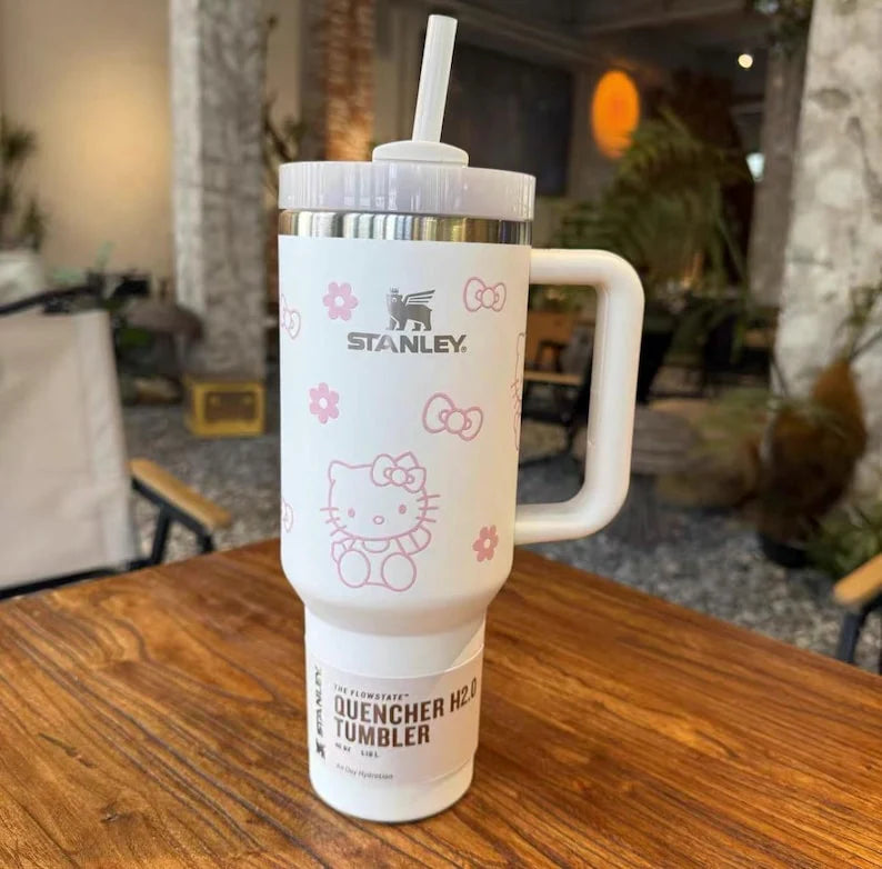 Stanley x Hello Kitty Tumbler – 40 oz 🎀